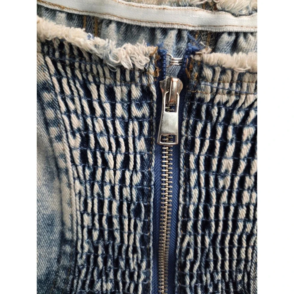 D182. Acid‎ Wash Tiered Denim Strapless Smocked Dress